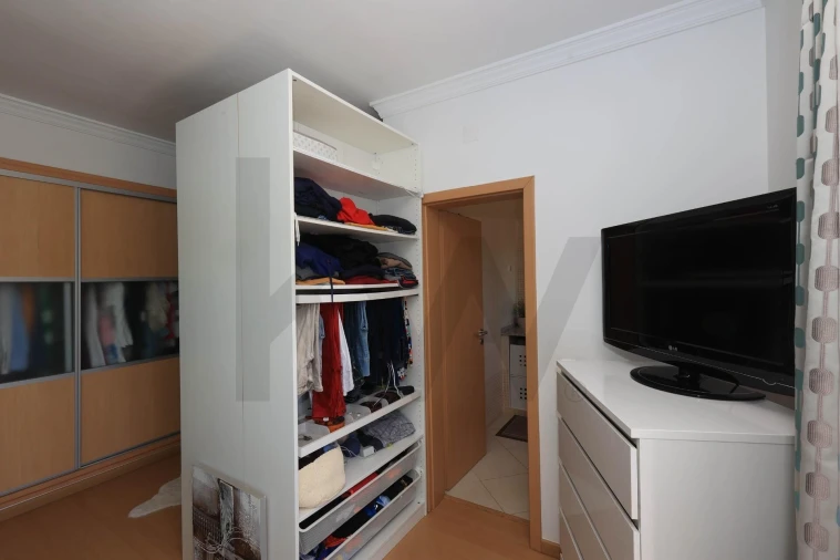 Moradia T3 para Venda em Ferreiras Foto 25