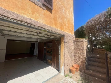 Moradia T4 para Arrendamento em Alcabideche