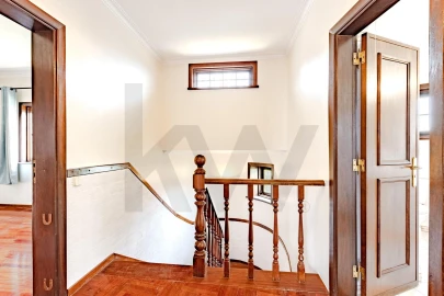 Moradia T4 para Arrendamento em Alcabideche