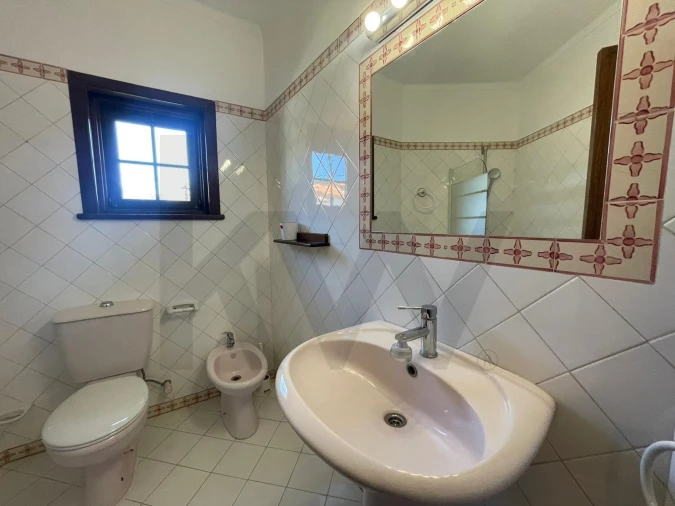 Moradia T4 para Arrendamento em Alcabideche Foto 29