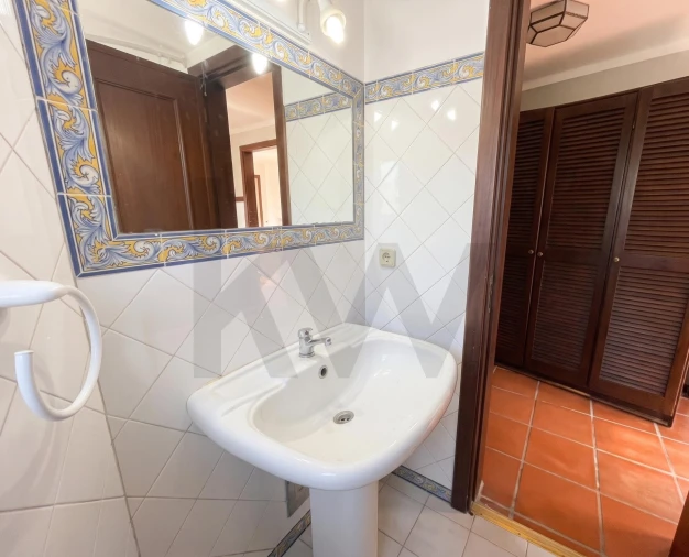 Moradia T4 para Arrendamento em Alcabideche Foto 35