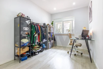 Apartamento T3 para Venda em Almada, Cova da Piedade, Pragal e Cacilhas