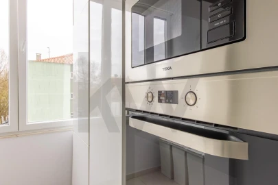 Apartamento T3 para Venda em Almada, Cova da Piedade, Pragal e Cacilhas