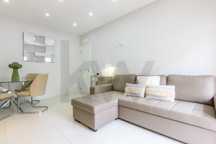 Apartamento T3 para Venda em Almada, Cova da Piedade, Pragal e Cacilhas Foto 4