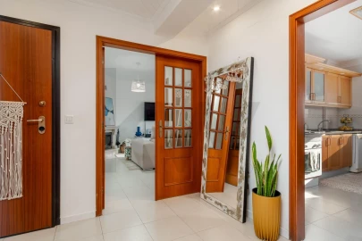 Apartamento T3 para Venda em Palhais e Coina