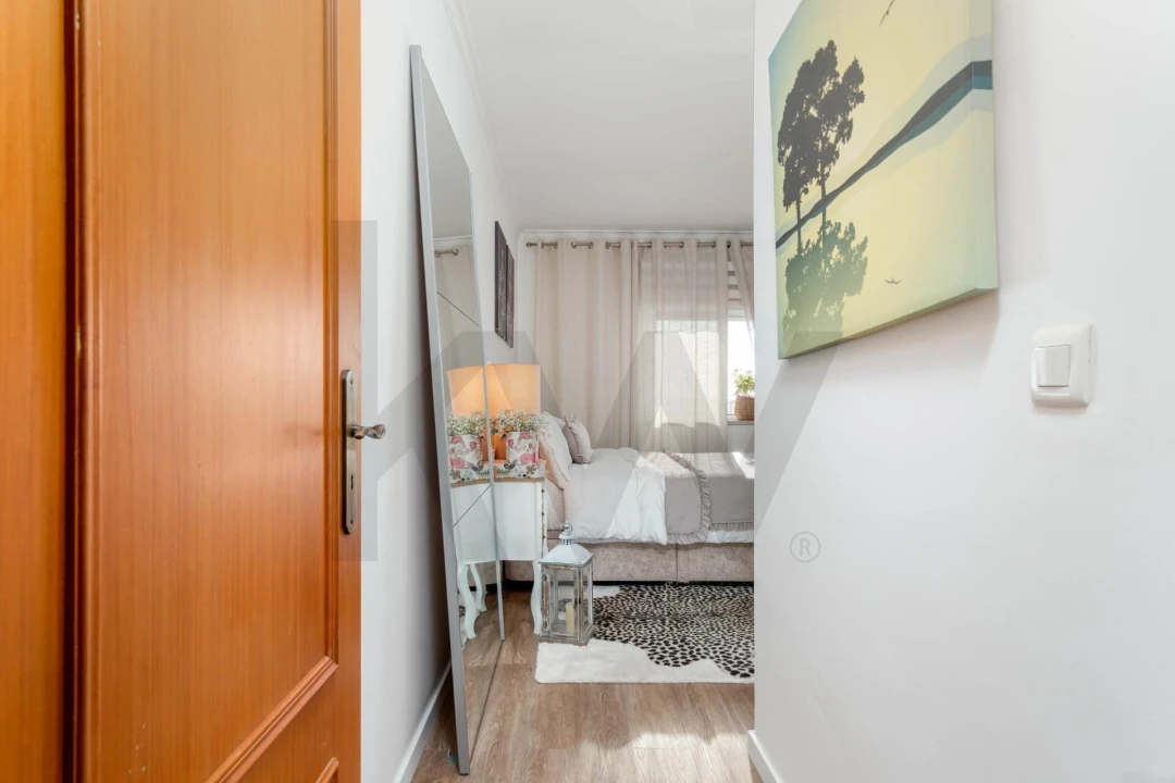 Apartamento T3 para Venda em Palhais e Coina Foto 18