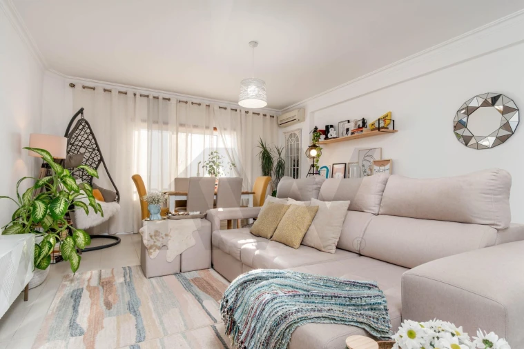 Apartamento T3 para Venda em Palhais e Coina Foto 3