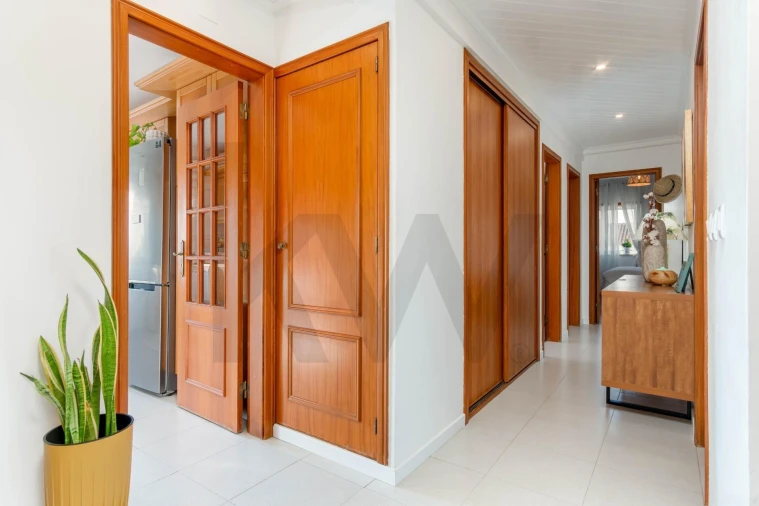 Apartamento T3 para Venda em Palhais e Coina Foto 36