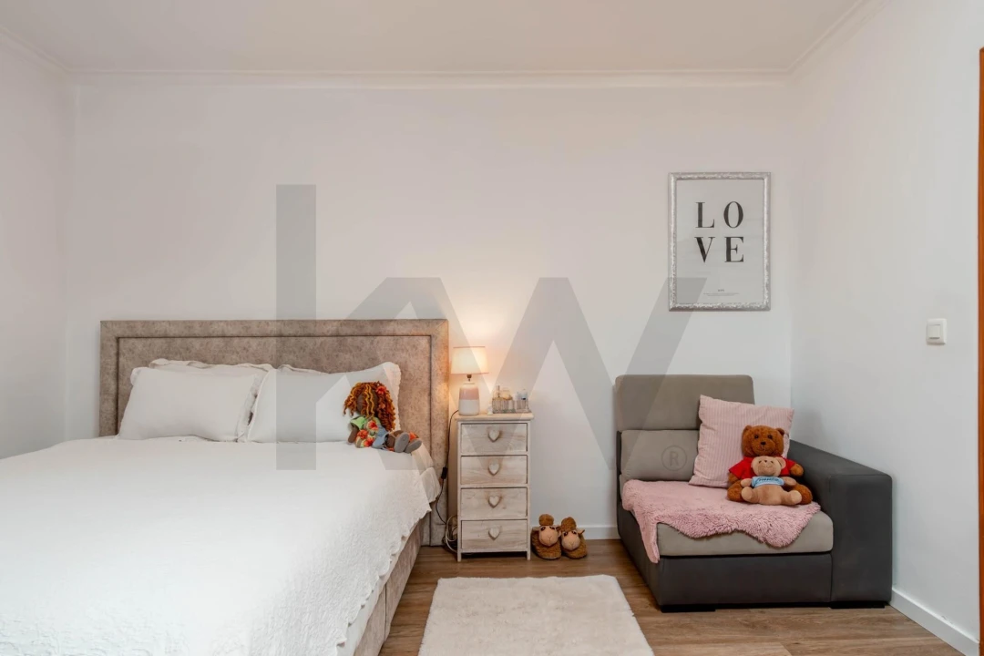 Apartamento T3 para Venda em Palhais e Coina Foto 26