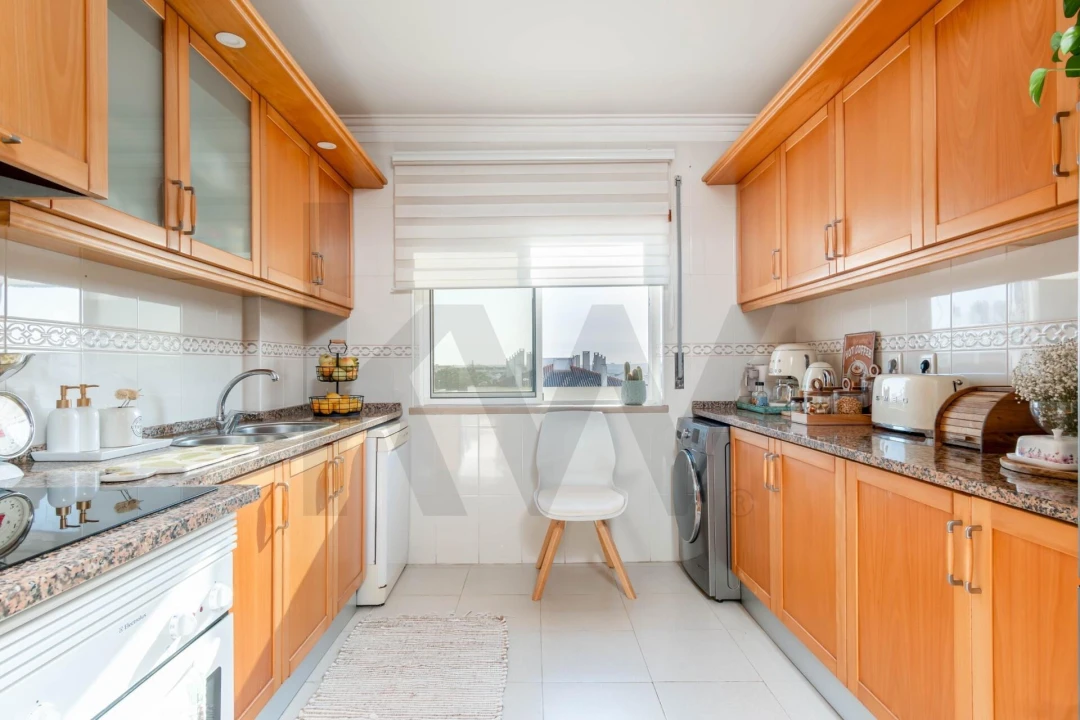 Apartamento T3 para Venda em Palhais e Coina Foto 13