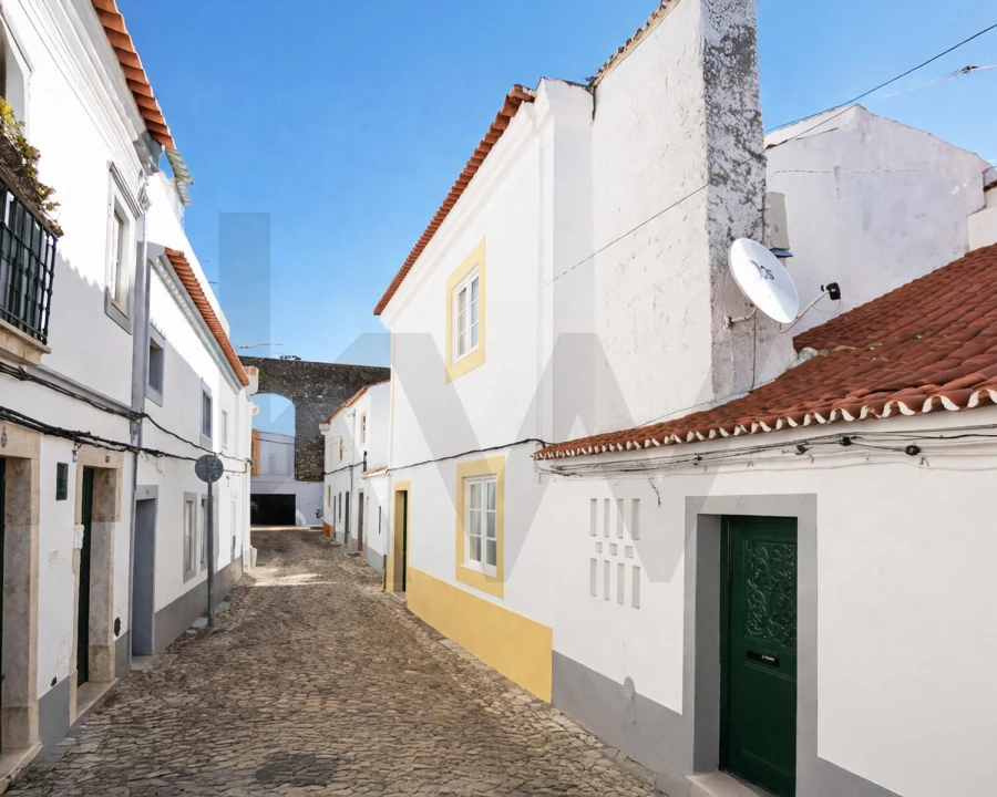 Moradia T5 para Venda em Évora (São Mamede, Sé, São Pedro e Santo Antão) Foto 1