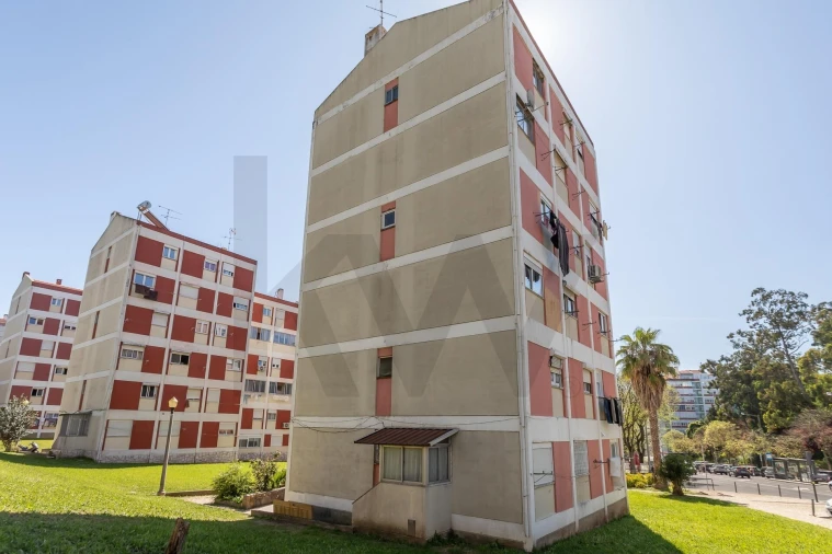 Apartamento T3 para Venda em Benfica Foto 25