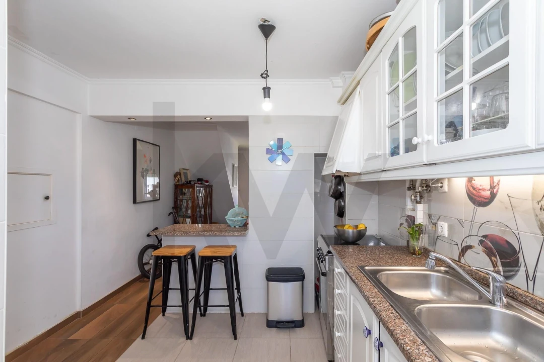 Apartamento T3 para Venda em Benfica Foto 11