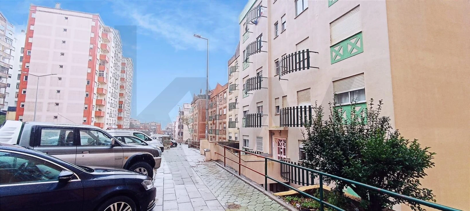 Apartamento T2 para Arrendamento em Algueirão-Mem Martins Foto 16