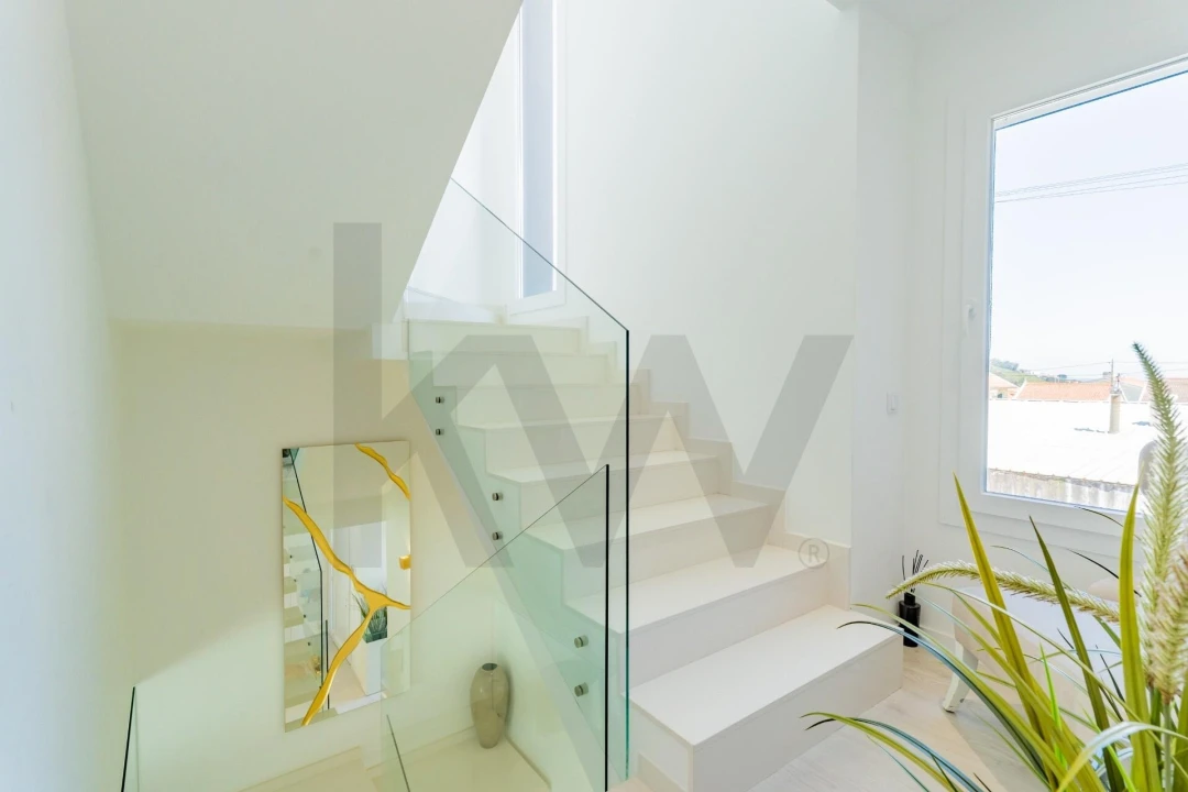 Moradia T3 para Venda em Ramada e Caneças Foto 25