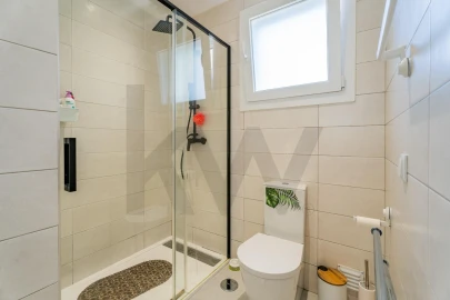 Moradia T3 para Venda em Ramada e Caneças