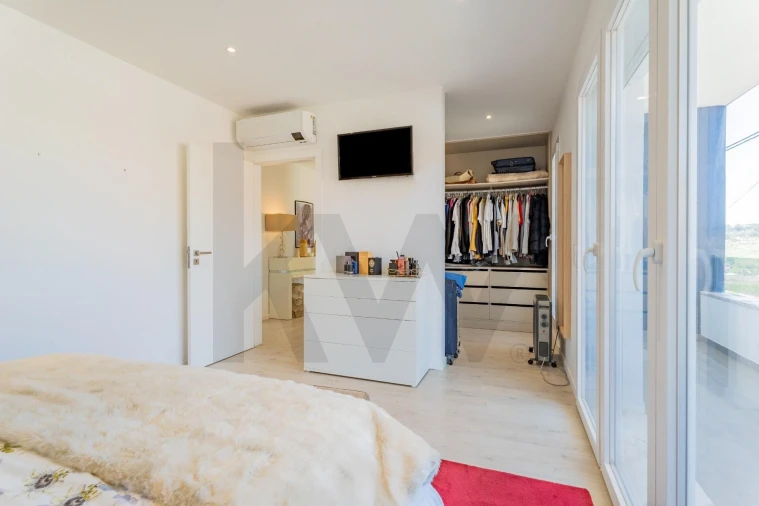 Moradia T3 para Venda em Ramada e Caneças Foto 15