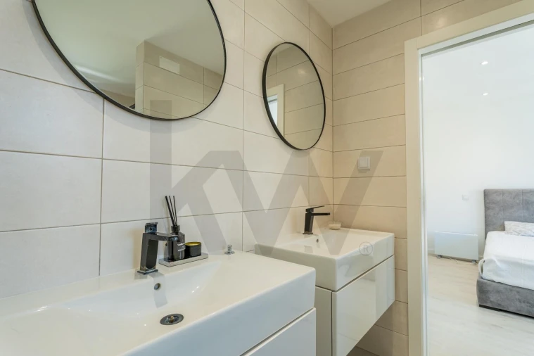 Moradia T3 para Venda em Ramada e Caneças Foto 22