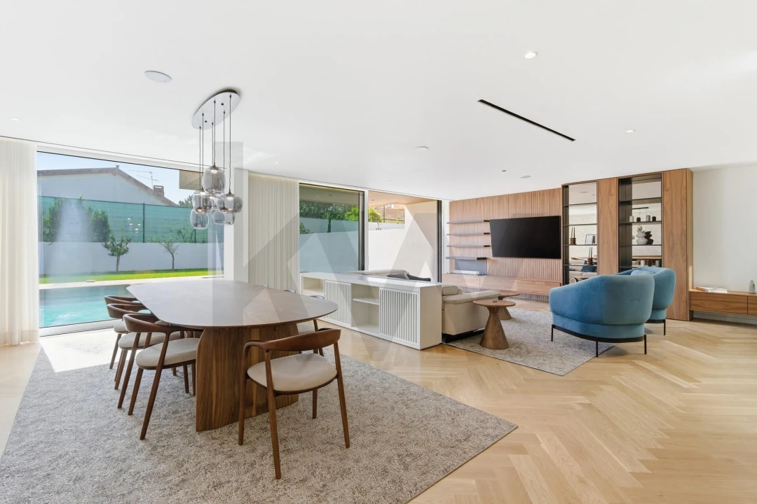 Moradia T4 para Venda em Cascais e Estoril Foto 5