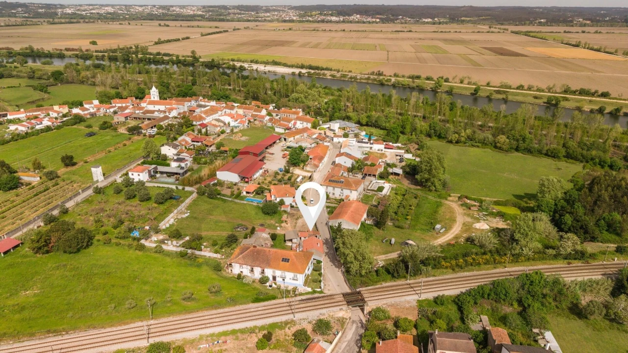 Moradia T3 para Venda em Santo Varão Foto 11