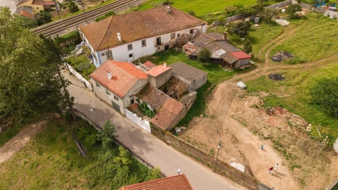 Moradia T3 para Venda em Santo Varão