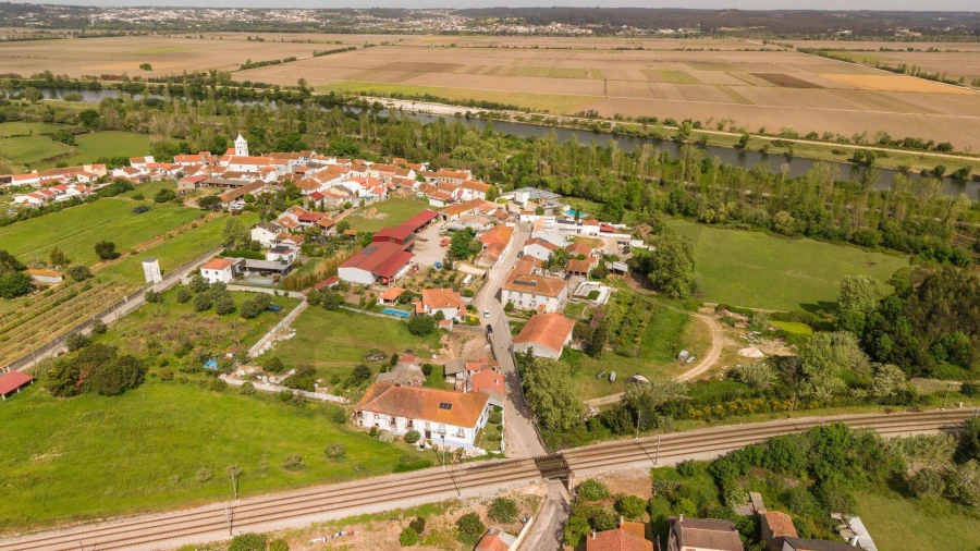 Moradia T3 para Venda em Santo Varão Foto 6