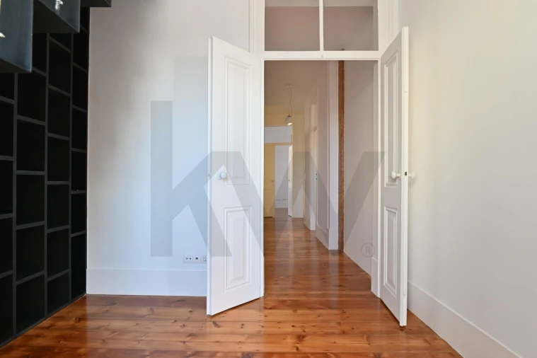 Apartamento T3 para Arrendamento em Santa Maria Maior Foto 13