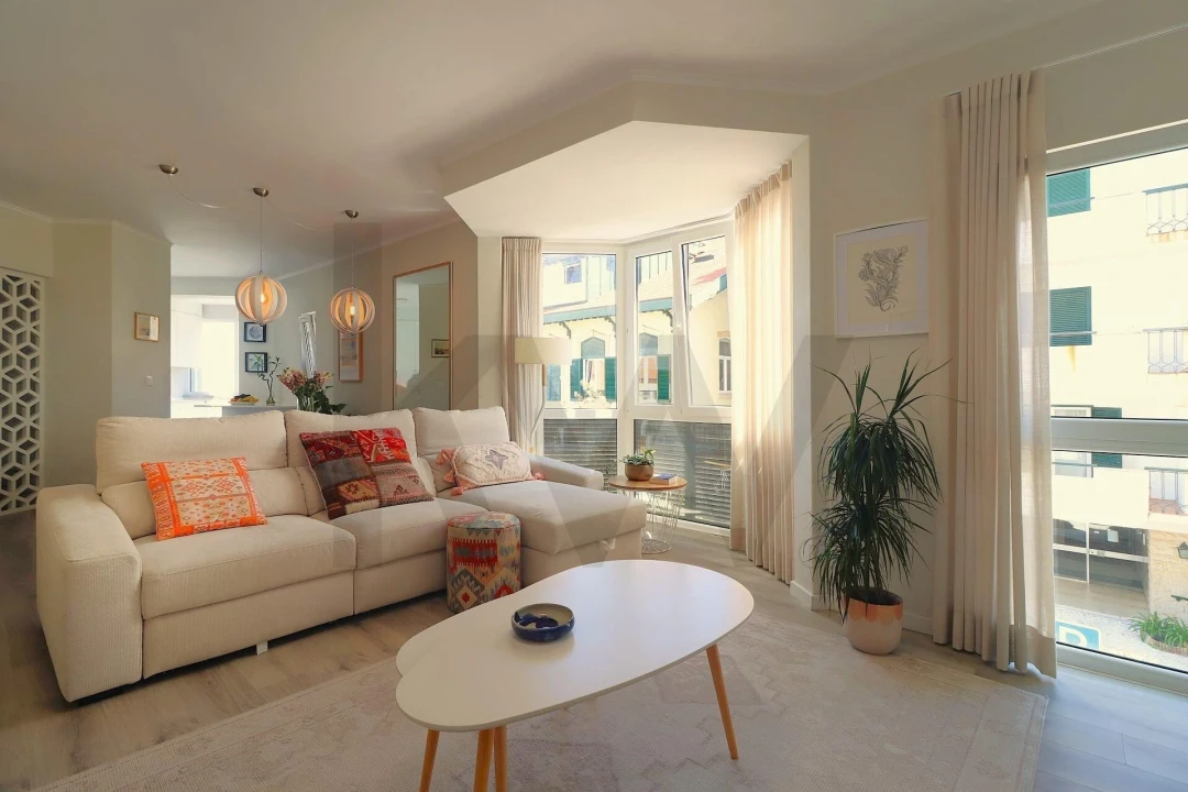 Apartamento T2 para Venda em Cascais e Estoril Foto 2