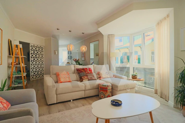Apartamento T2 para Venda em Cascais e Estoril Foto 3