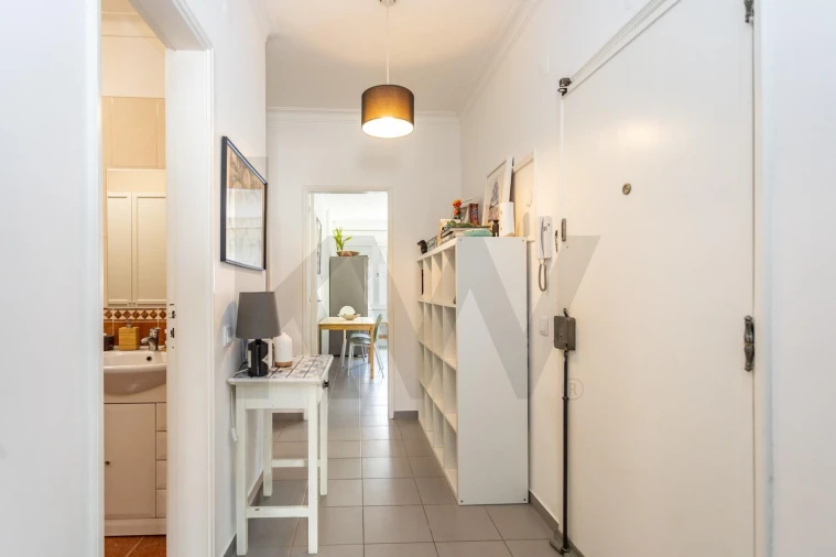 Apartamento T2 para Venda em Corroios Foto 6