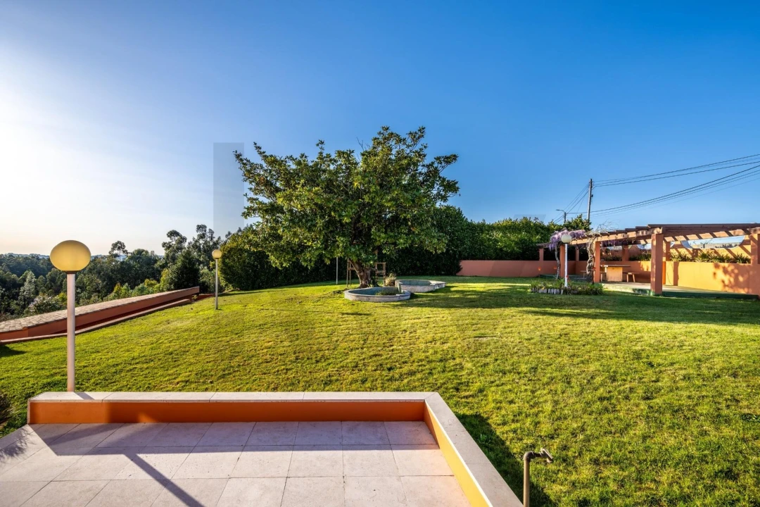 Quinta T4 para Venda em Nogueira do Cravo e Pindelo Foto 22