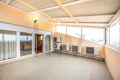 Quinta T4 para Venda em Nogueira do Cravo e Pindelo