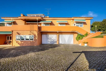 Quinta T4 para Venda em Nogueira do Cravo e Pindelo