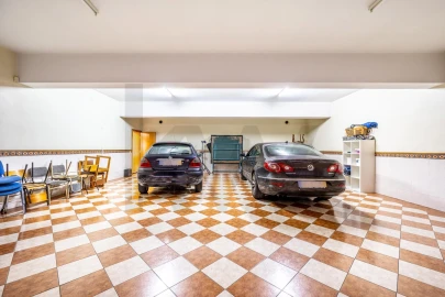 Quinta T4 para Venda em Nogueira do Cravo e Pindelo