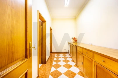 Quinta T4 para Venda em Nogueira do Cravo e Pindelo