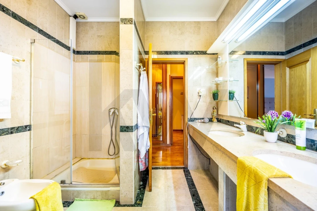 Quinta T4 para Venda em Nogueira do Cravo e Pindelo Foto 30