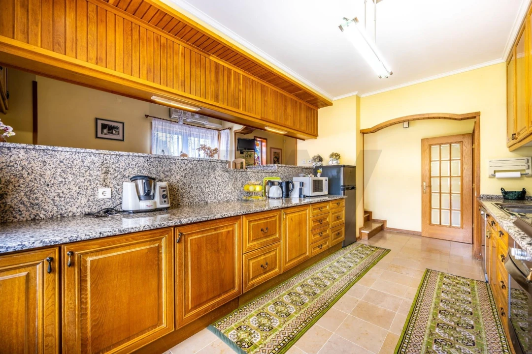 Quinta T4 para Venda em Nogueira do Cravo e Pindelo Foto 12