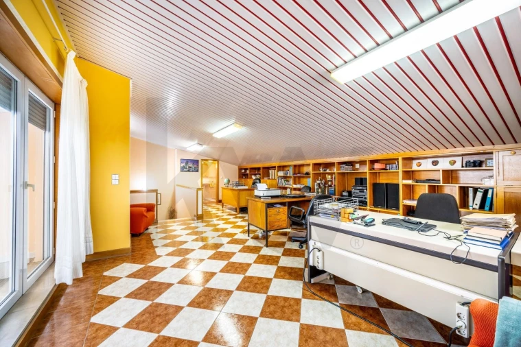 Quinta T4 para Venda em Nogueira do Cravo e Pindelo Foto 43