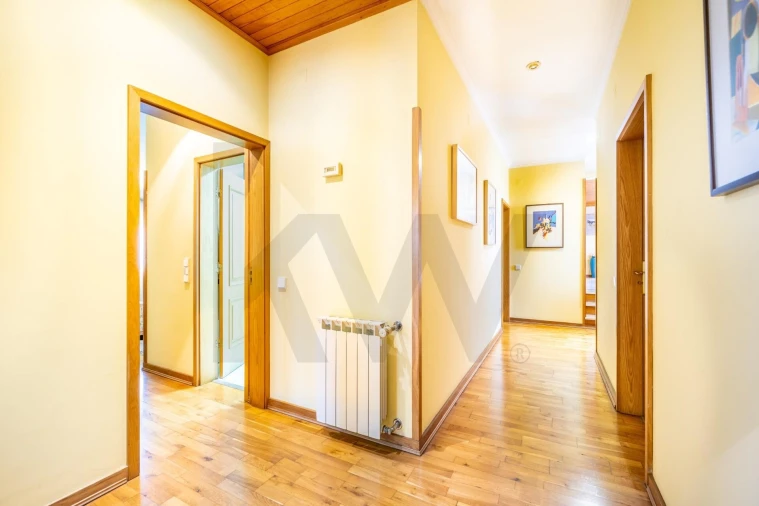 Quinta T4 para Venda em Nogueira do Cravo e Pindelo Foto 27