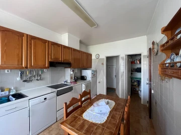 Apartamento T3 para Arrendamento em Moscavide e Portela