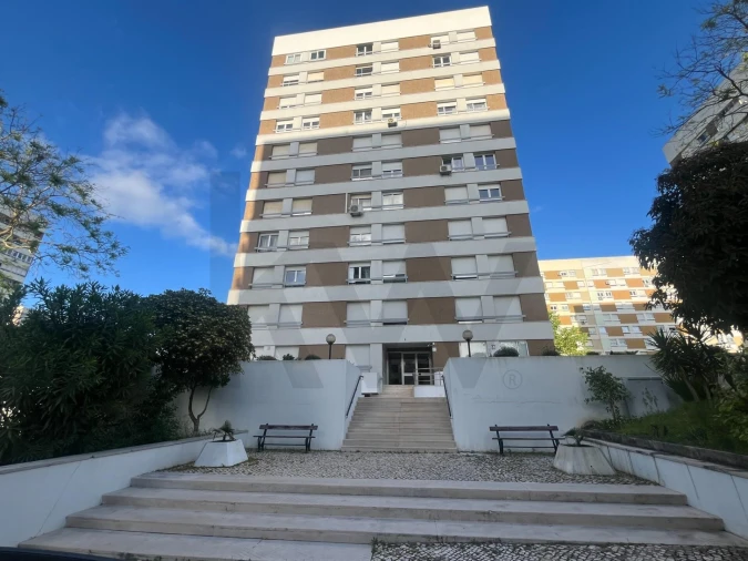 Apartamento T3 para Arrendamento em Moscavide e Portela