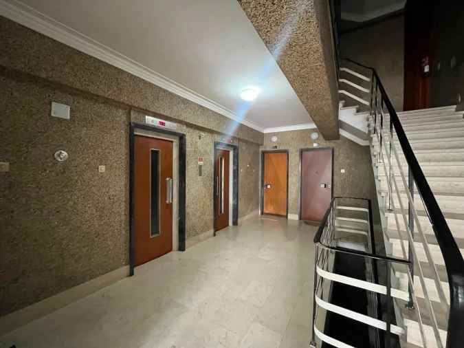 Apartamento T3 para Arrendamento em Moscavide e Portela Foto 7