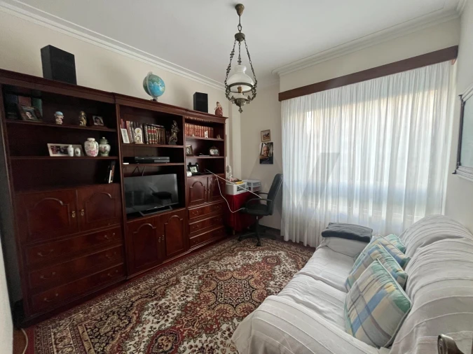 Apartamento T3 para Arrendamento em Moscavide e Portela Foto 26
