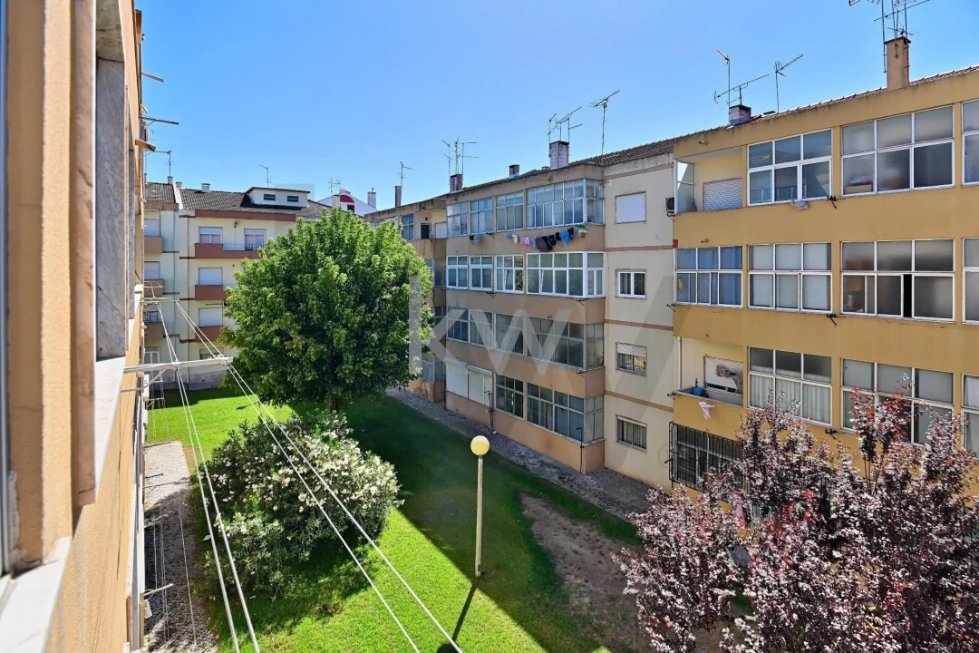 Apartamento T3 para Venda em Montijo e Afonsoeiro Foto 1