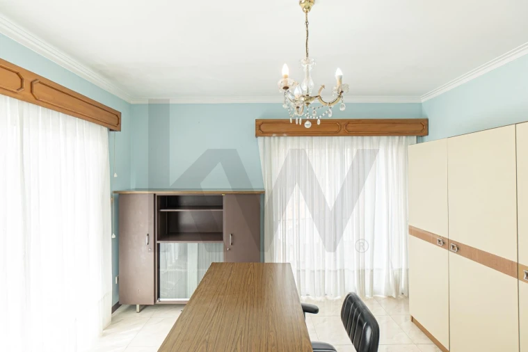 Moradia T5 para Arrendamento em Serzedo e Perosinho Foto 17