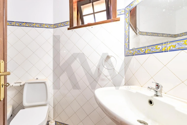 Moradia T4 para Venda em Alcabideche Foto 37