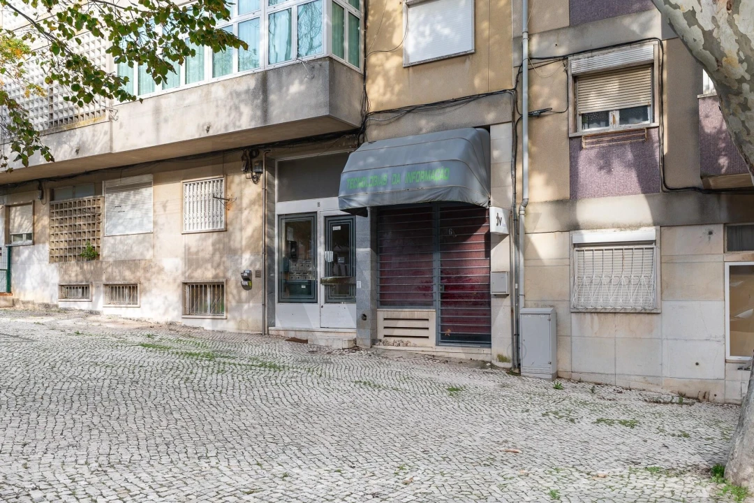 Apartamento T2 para Venda em São Vicente Foto 32