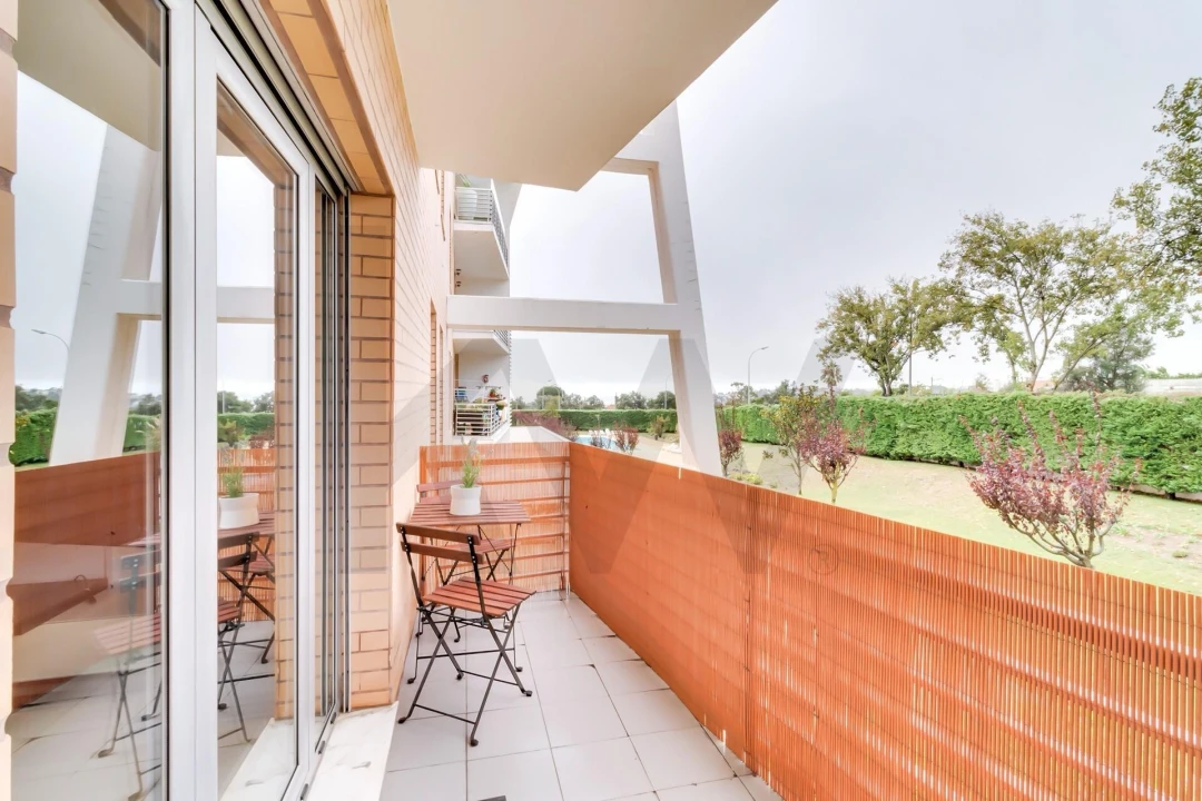 Apartamento T2 para Arrendamento em Carnaxide e Queijas Foto 28