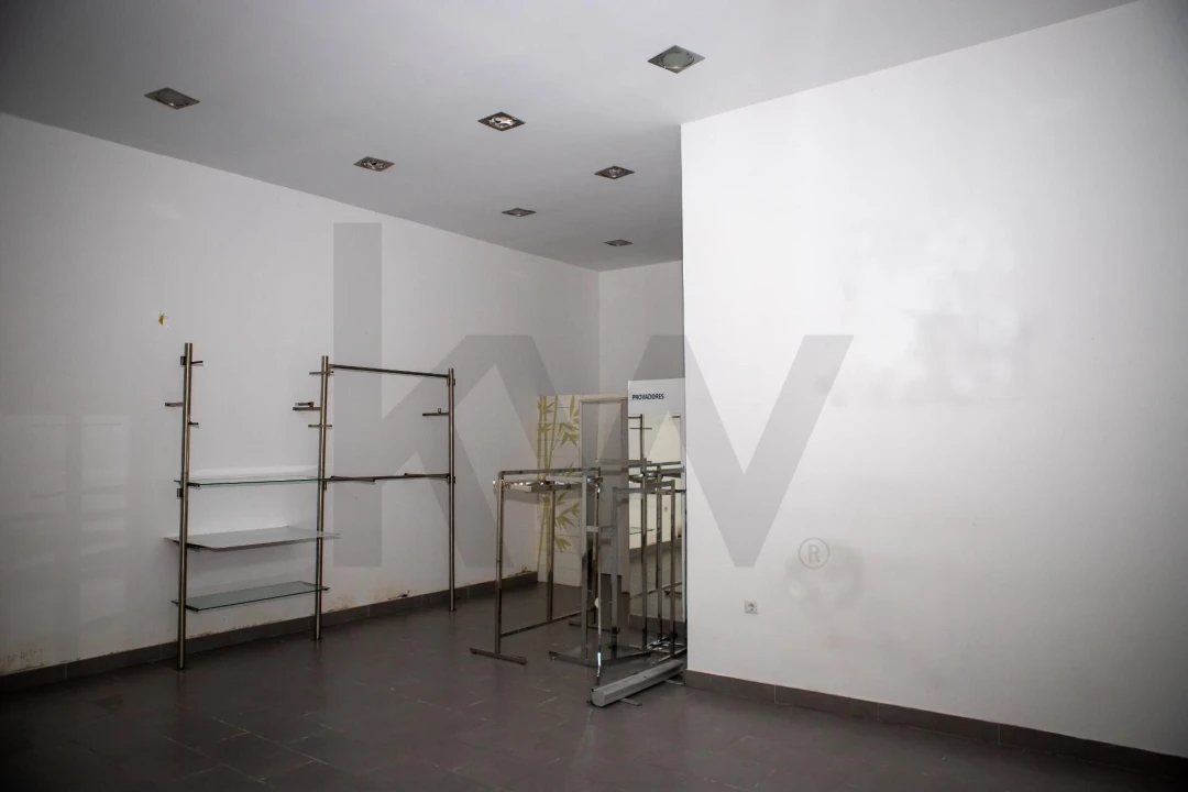 Loja para Venda em Cabeceiras de Basto Foto 8