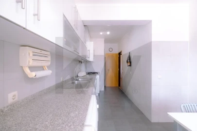 Apartamento T3 para Venda em Santiago do Cacém, Santa Cruz e São Bartolomeu da Serra